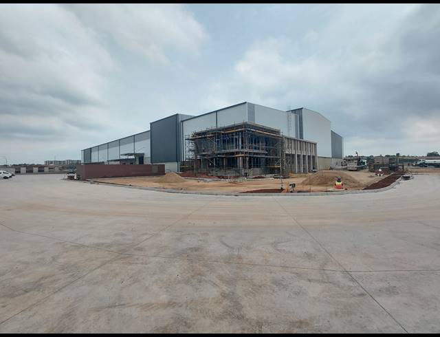 10,800M² WAREHOUSE TO LET IN RIVERFIELDS